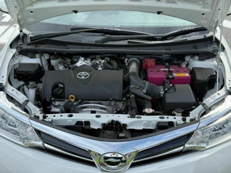 COROLLA AXIO