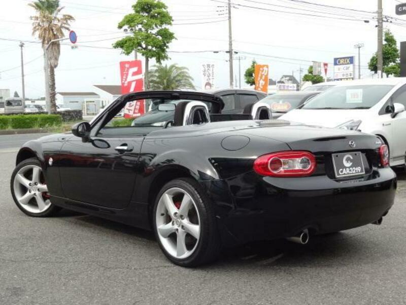 ROADSTER