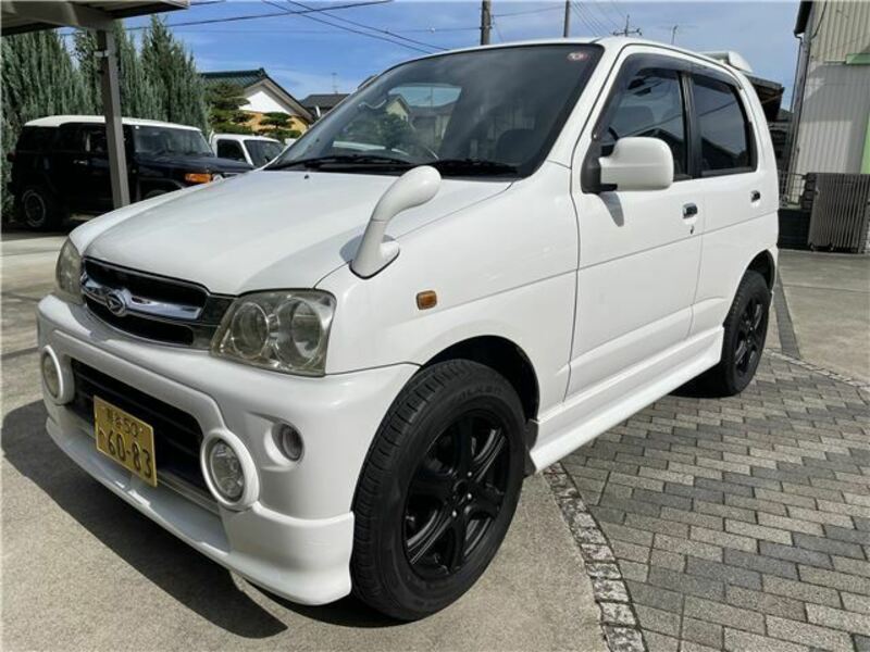 DAIHATSU TERIOS KID