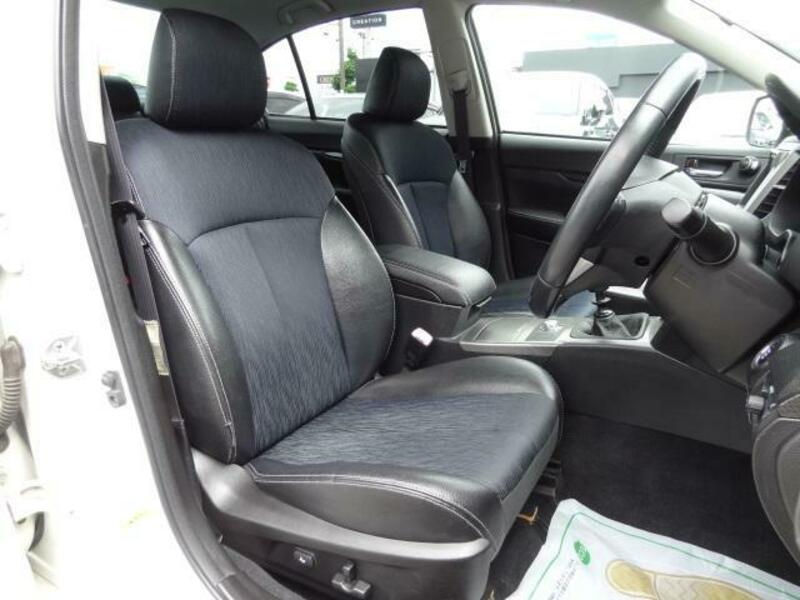 LEGACY B4