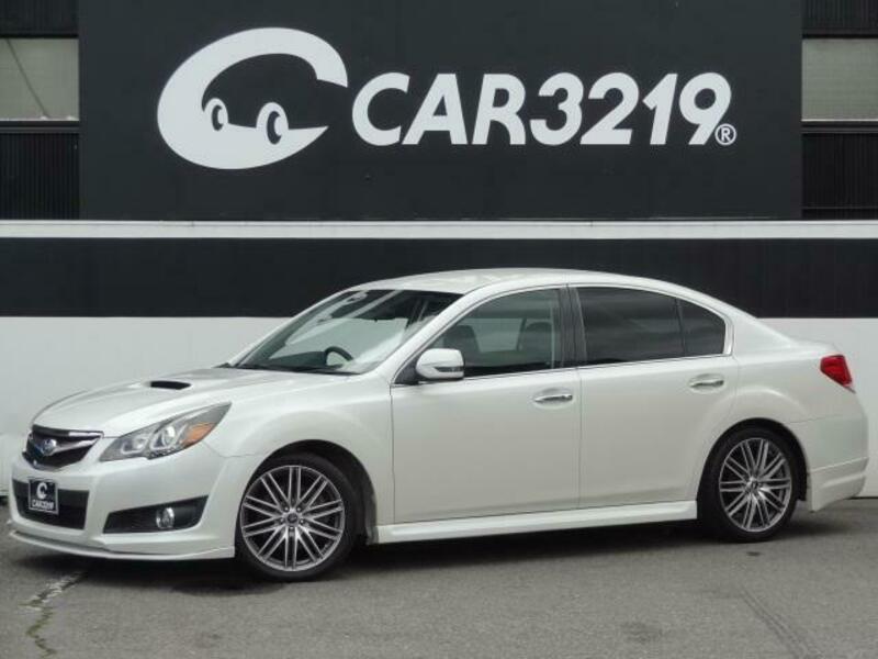 SUBARU LEGACY B4