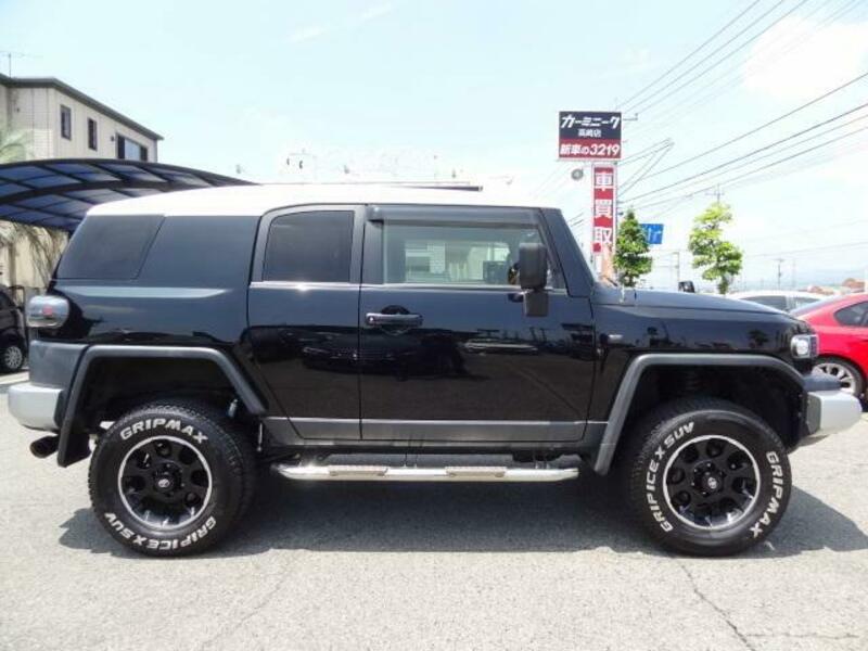 FJ CRUISER