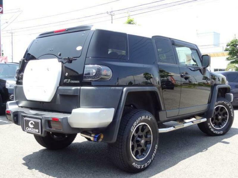 FJ CRUISER