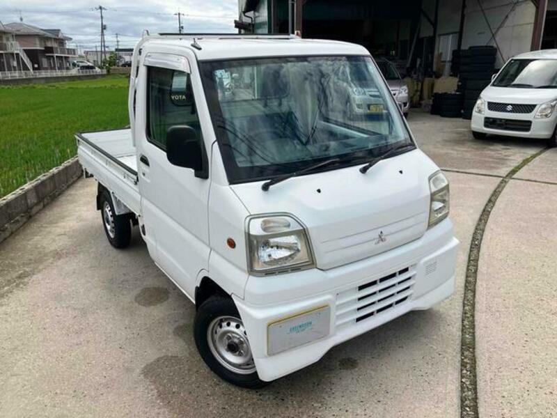 MINICAB TRUCK
