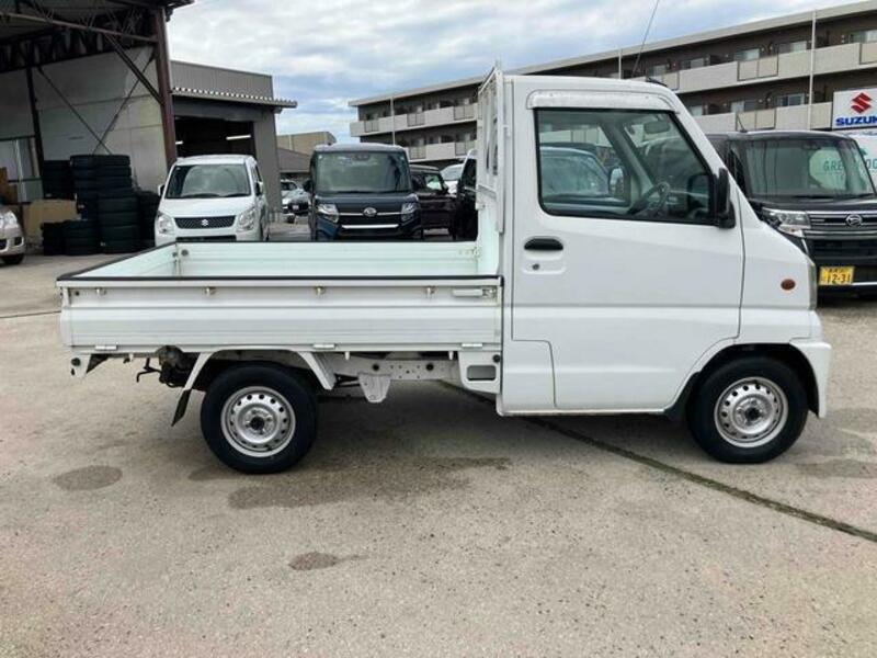 MINICAB TRUCK