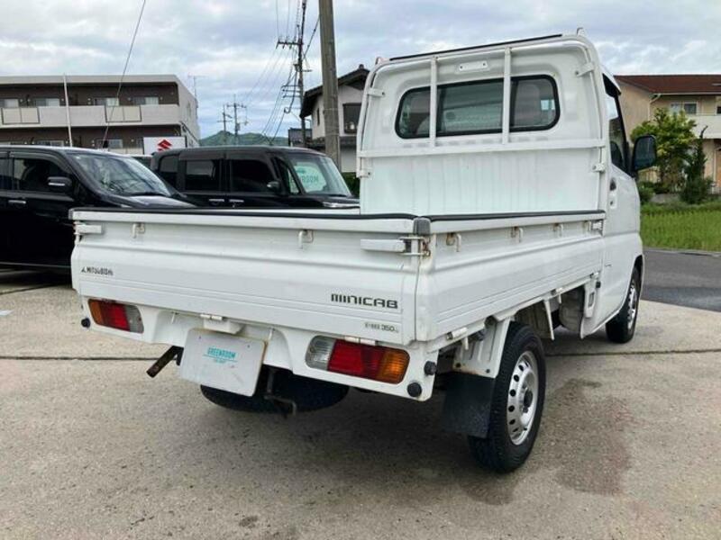 MINICAB TRUCK