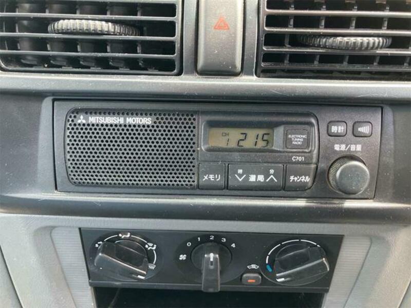 MINICAB TRUCK