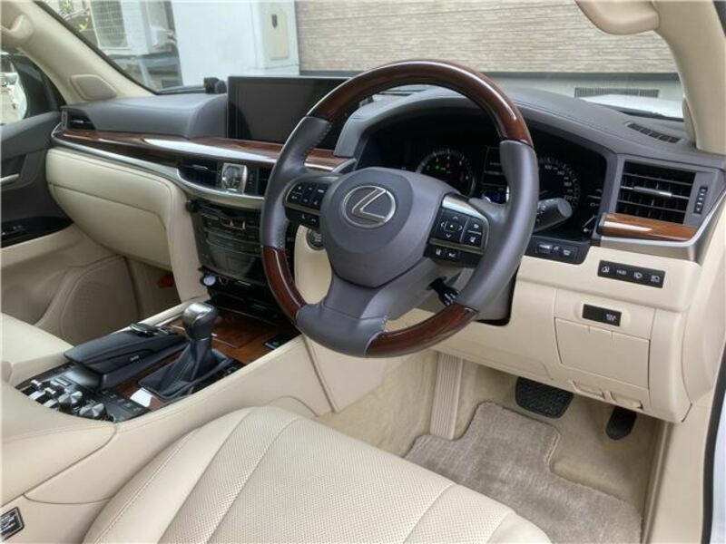 LX