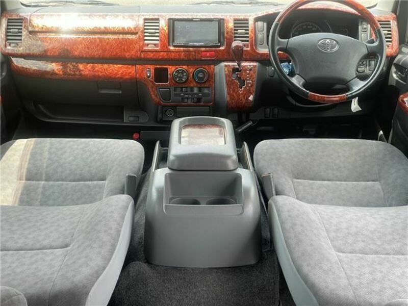 HIACE