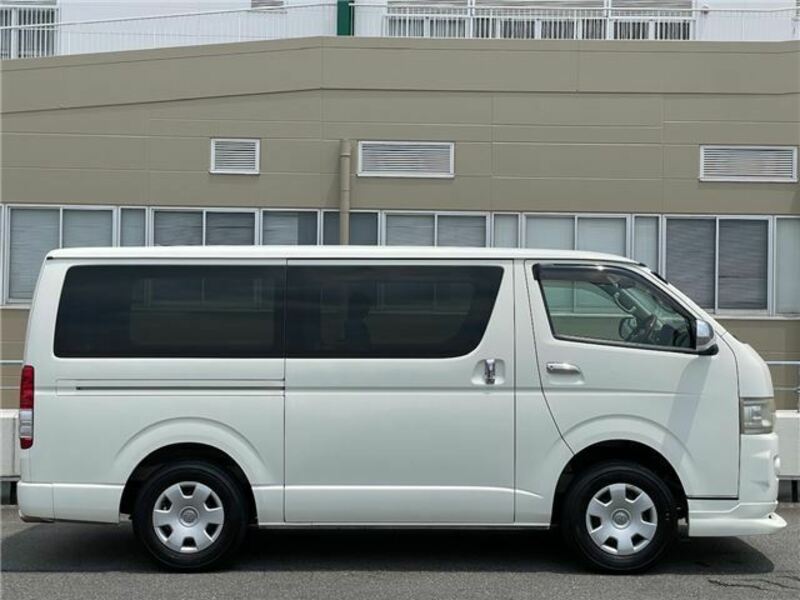 HIACE
