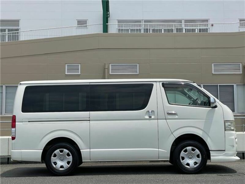 HIACE