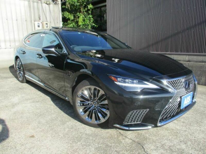 LEXUS LS