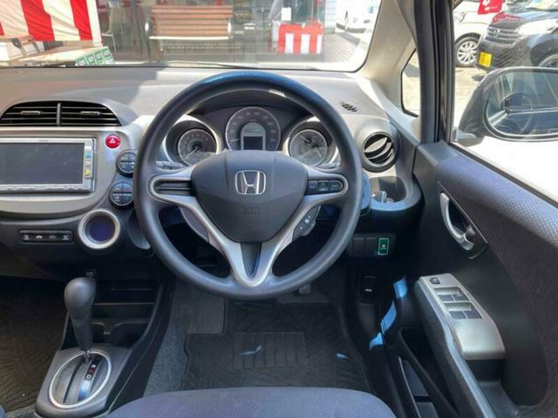 FIT HYBRID