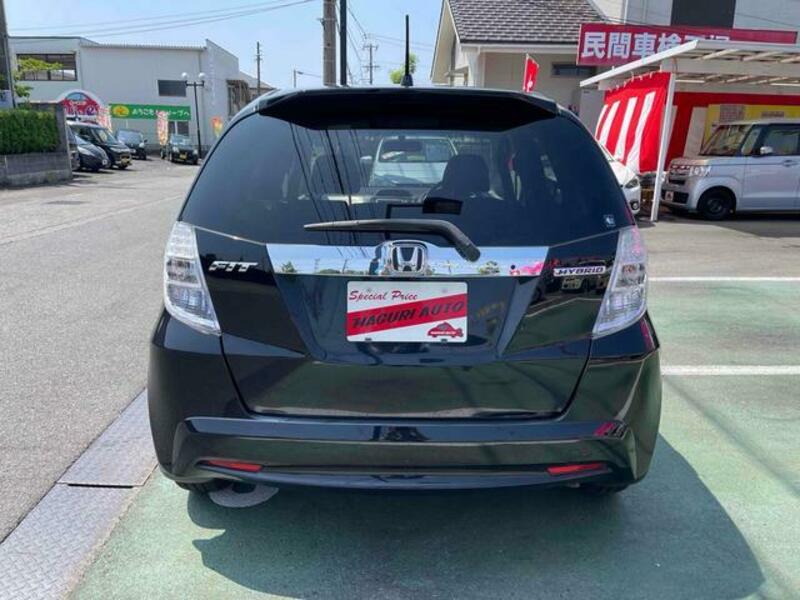 FIT HYBRID