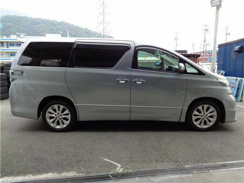 VELLFIRE