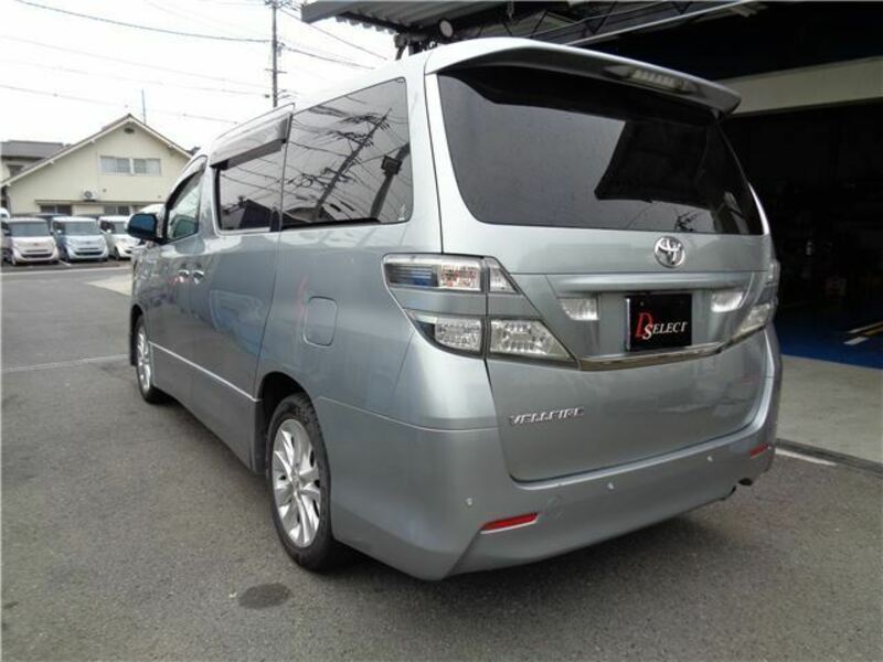 VELLFIRE
