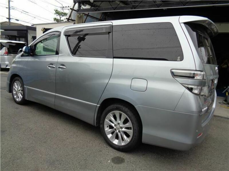 VELLFIRE