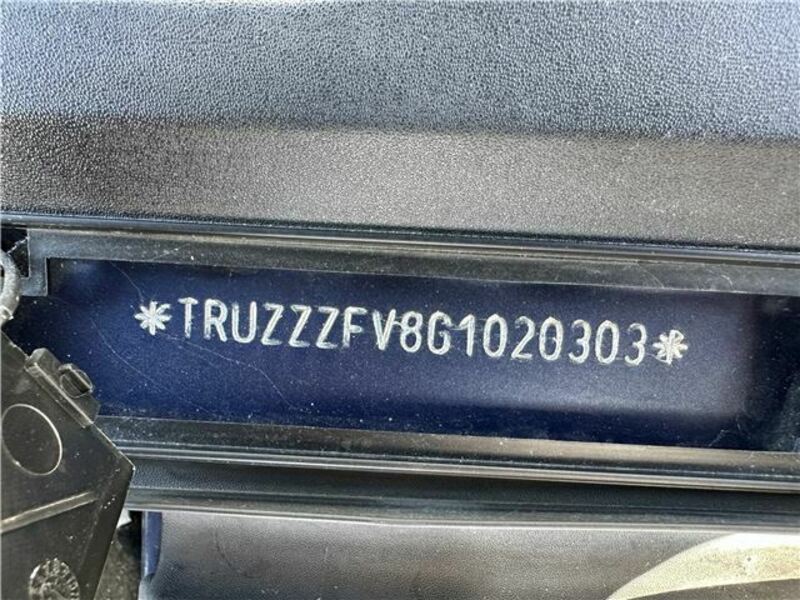 TT