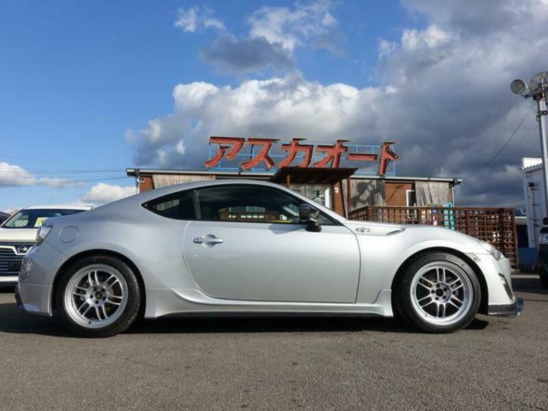 86