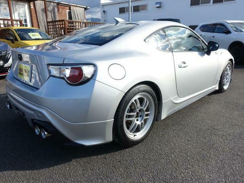 86