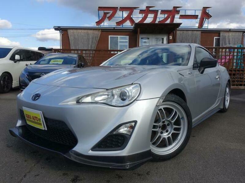 TOYOTA 86