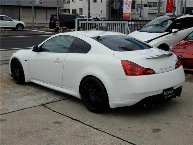 SKYLINE