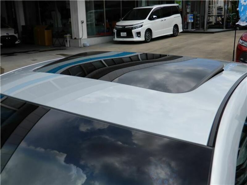 SKYLINE