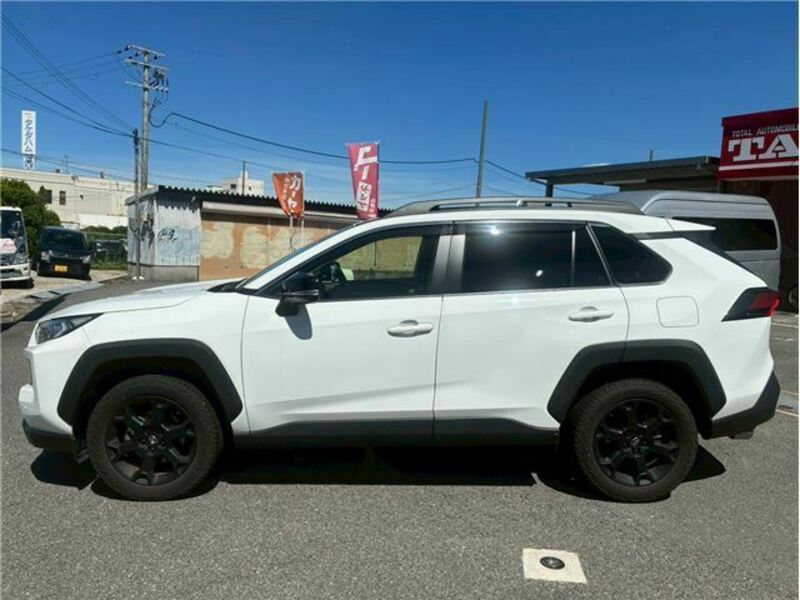 RAV4