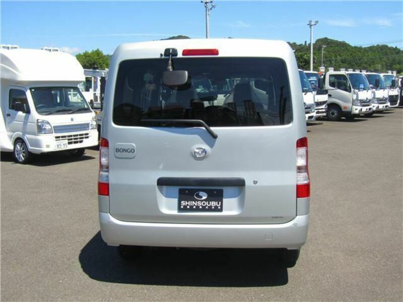 BONGO VAN