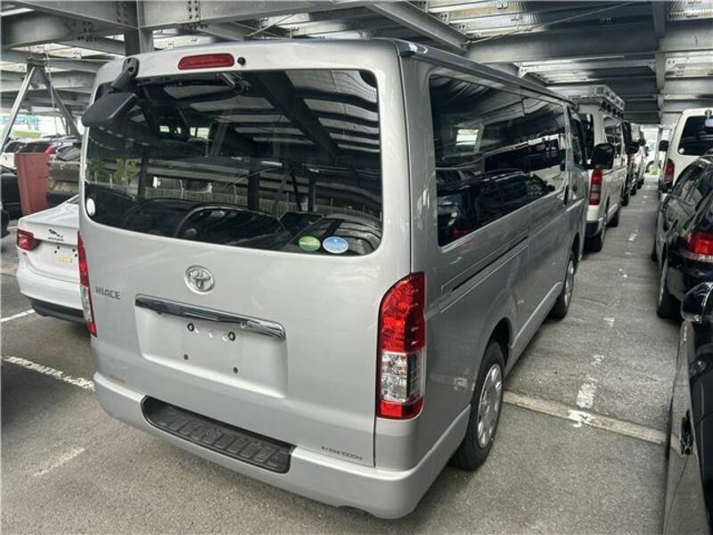 HIACE VAN