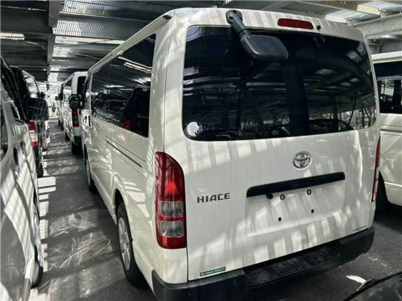 HIACE VAN