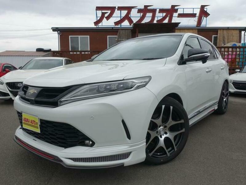 TOYOTA HARRIER