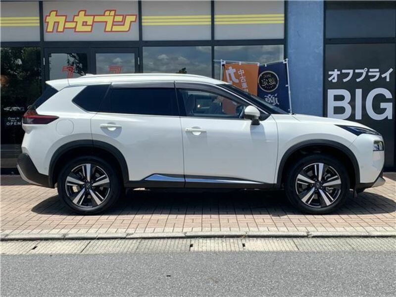 X-TRAIL
