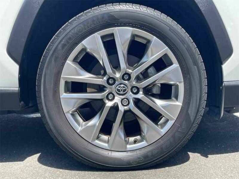 RAV4