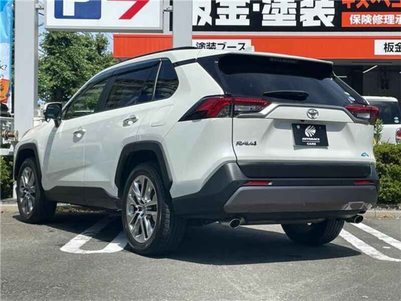 RAV4