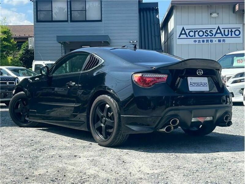 86