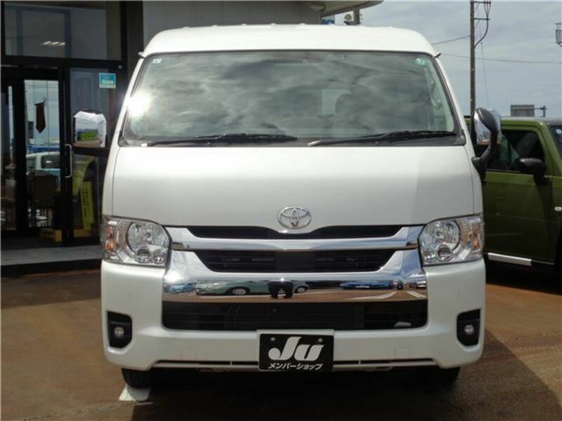 HIACE