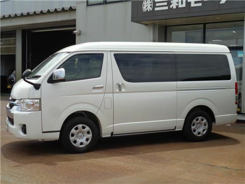HIACE