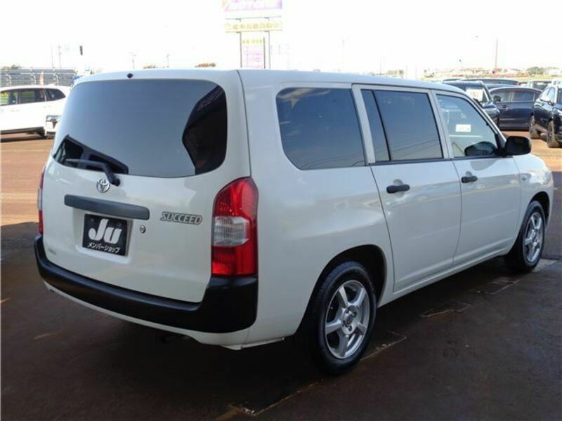 SUCCEED VAN
