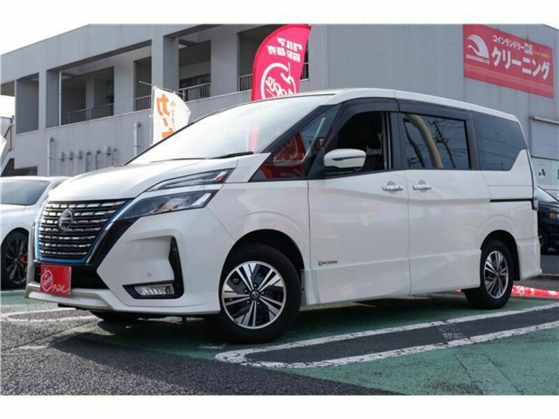 NISSAN SERENA