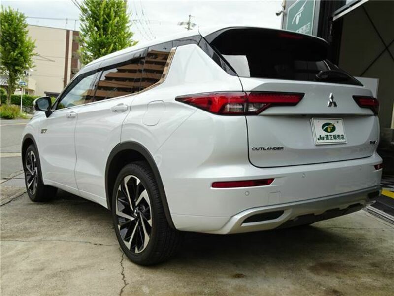 OUTLANDER PHEV