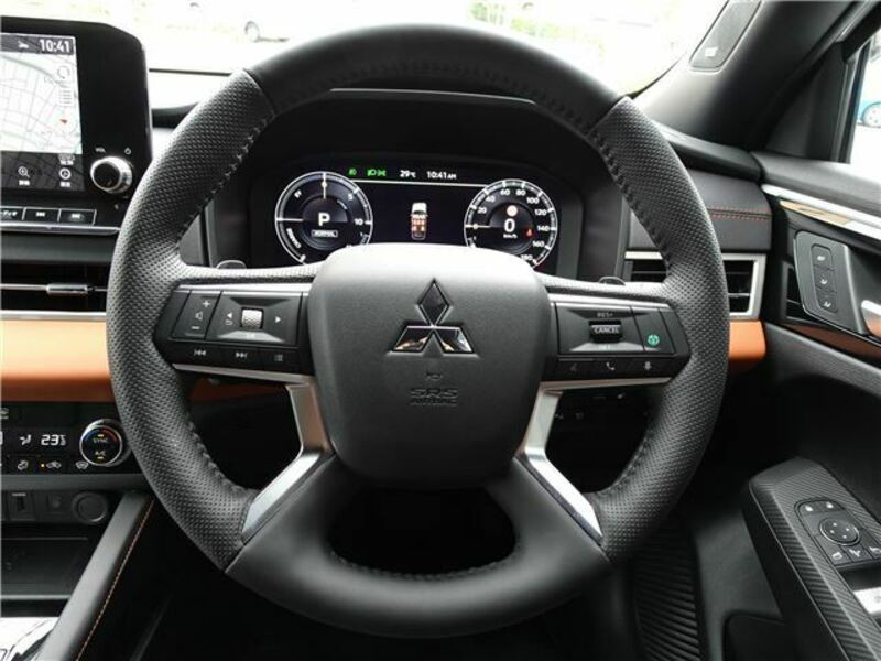 OUTLANDER PHEV