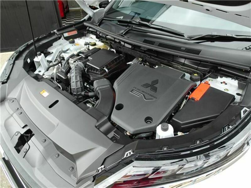 OUTLANDER PHEV