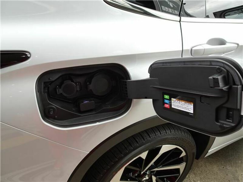 OUTLANDER PHEV