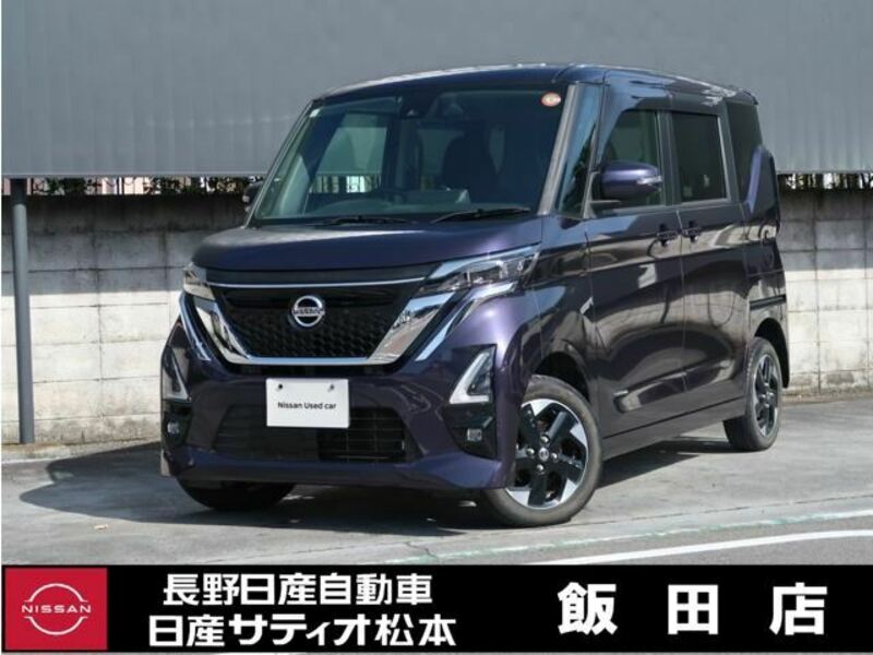 NISSAN ROOX