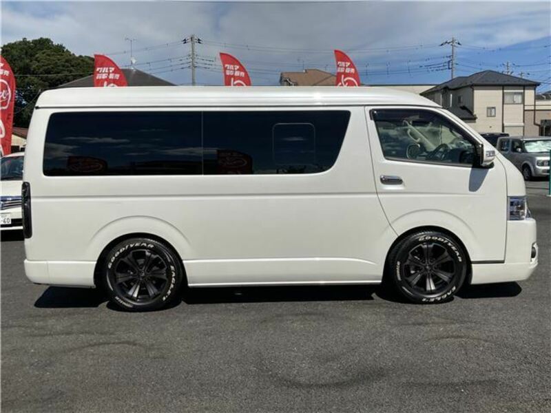 HIACE