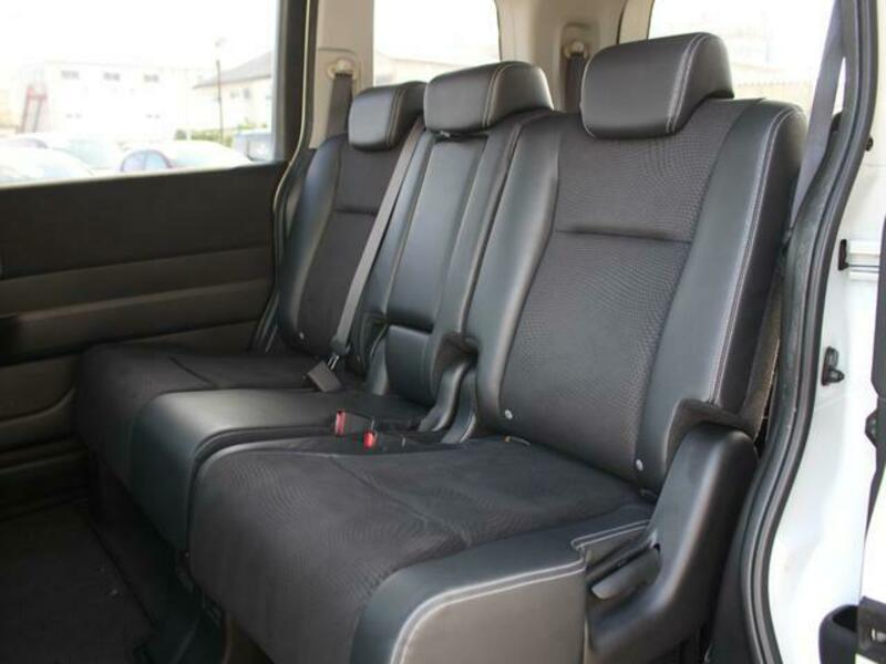 STEPWAGON SPADA