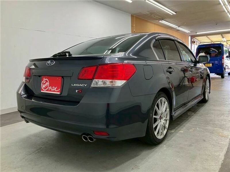 LEGACY B4