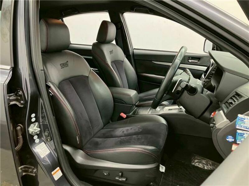 LEGACY B4