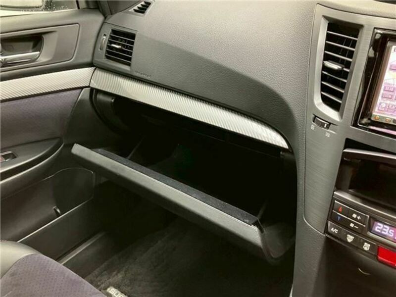 LEGACY B4
